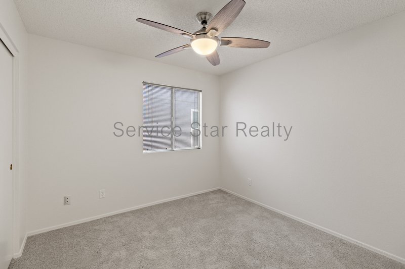 4-bedroom, 2-bath home in Phoenix! property image