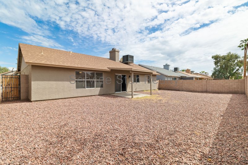 4-bedroom, 2-bath home in Phoenix! property image