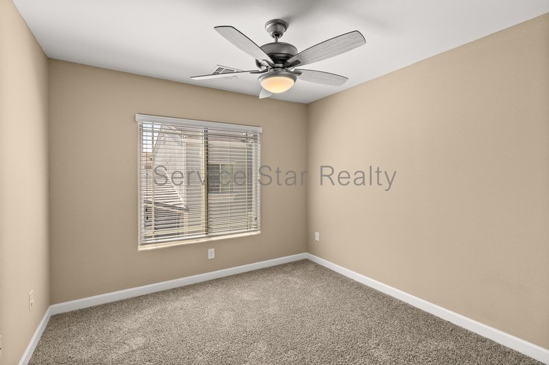 Three Bedroom Townhome in Gated Villagio at Happy Valley! property image