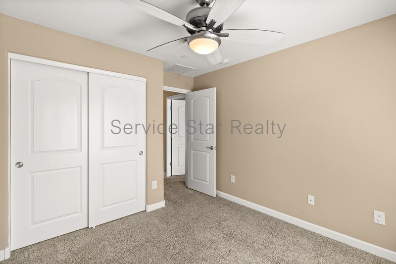 Three Bedroom Townhome in Gated Villagio at Happy Valley! property image