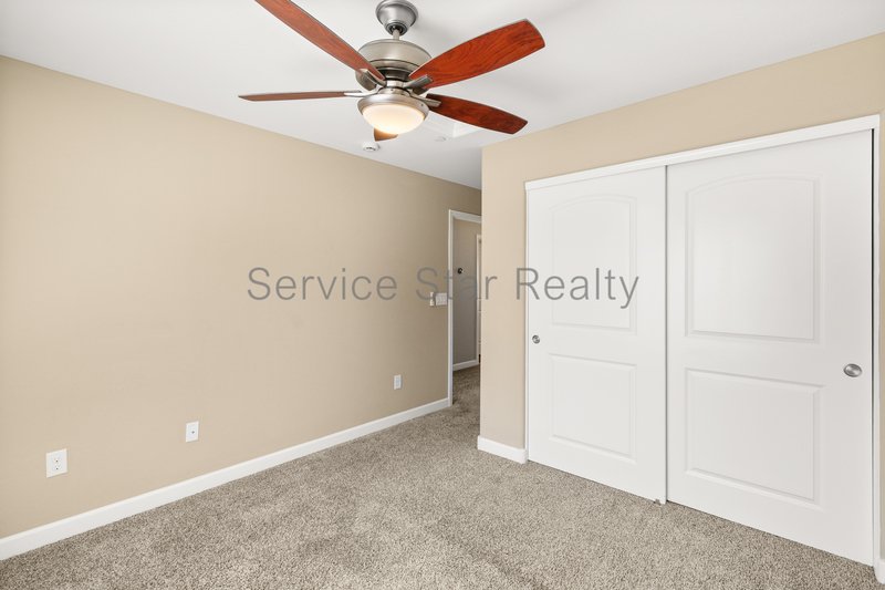 Three Bedroom Townhome in Gated Villagio at Happy Valley! property image