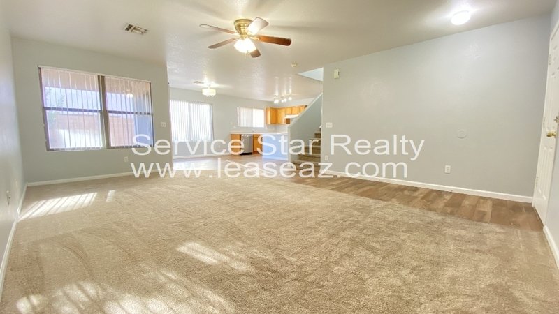 South Chandler Home in Fox Crossing property image