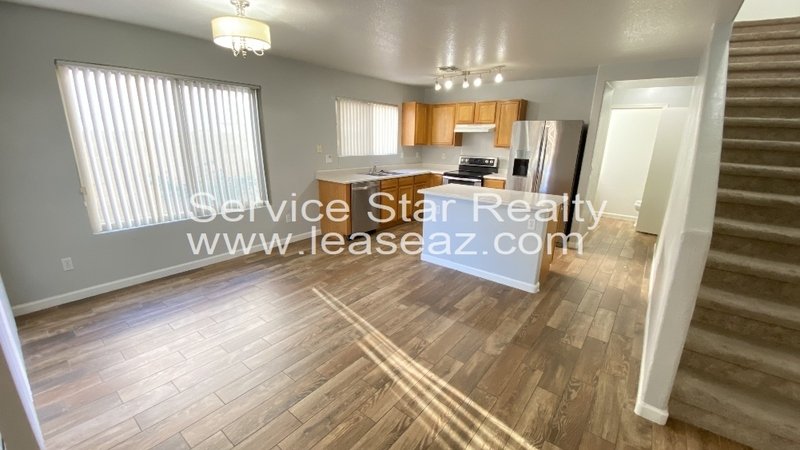 South Chandler Home in Fox Crossing property image