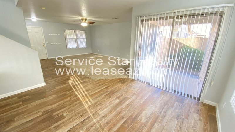 South Chandler Home in Fox Crossing property image