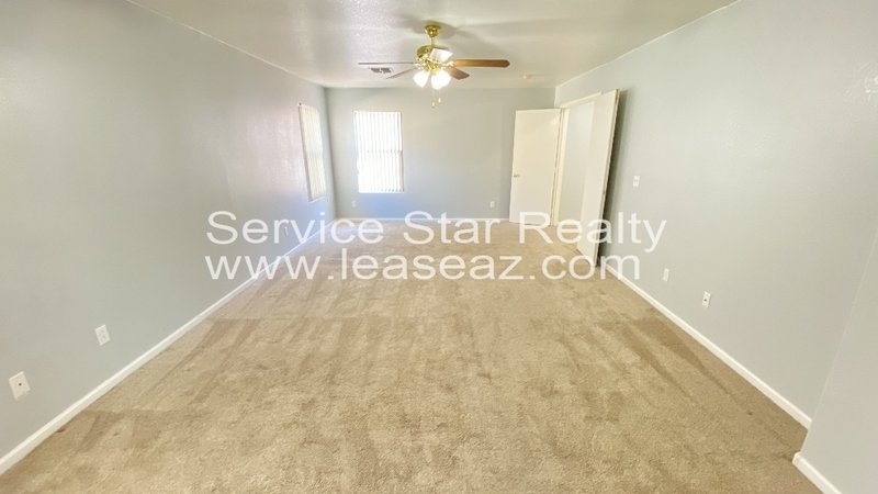 South Chandler Home in Fox Crossing property image