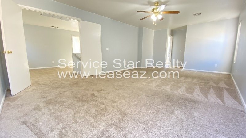 South Chandler Home in Fox Crossing property image