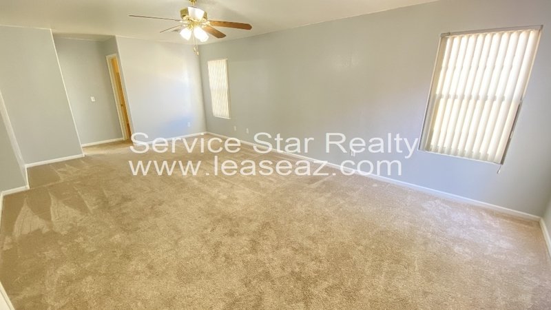 South Chandler Home in Fox Crossing property image