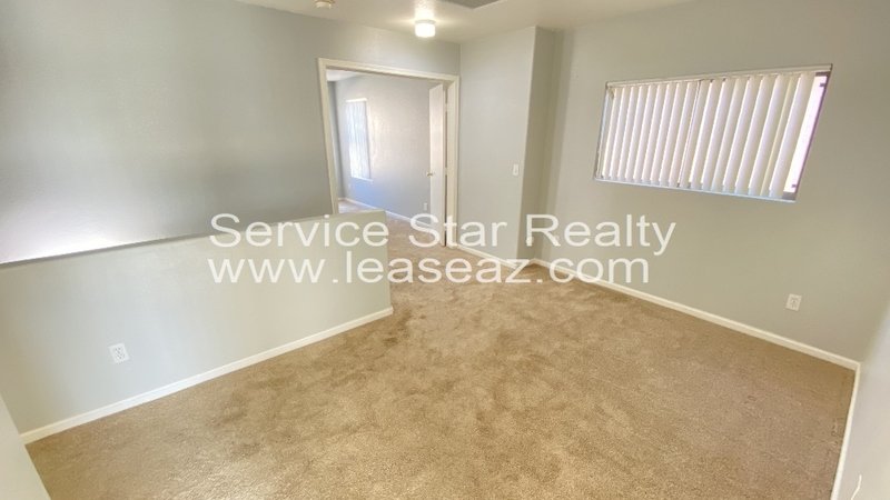 South Chandler Home in Fox Crossing property image