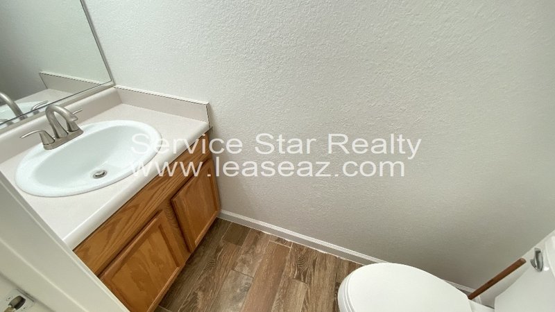 South Chandler Home in Fox Crossing property image