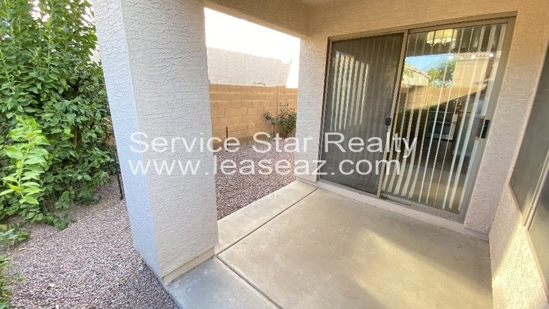 South Chandler Home in Fox Crossing property image