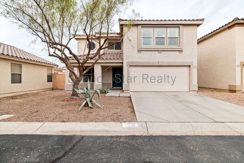 South Chandler Home in Fox Crossing property image