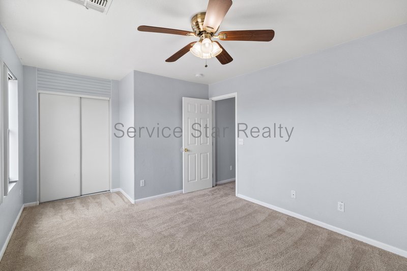 South Chandler Home in Fox Crossing property image