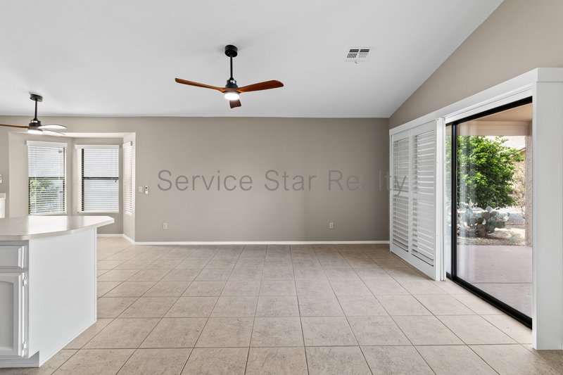 3928 N 151st Ave property image