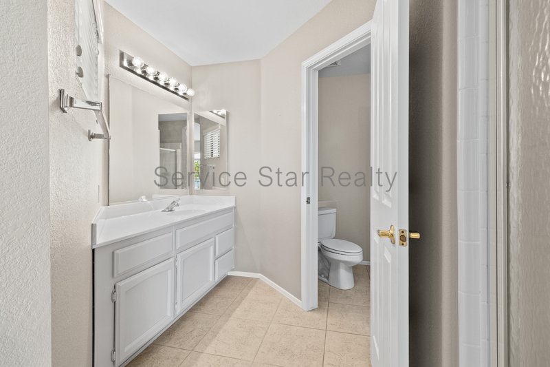 3928 N 151st Ave property image