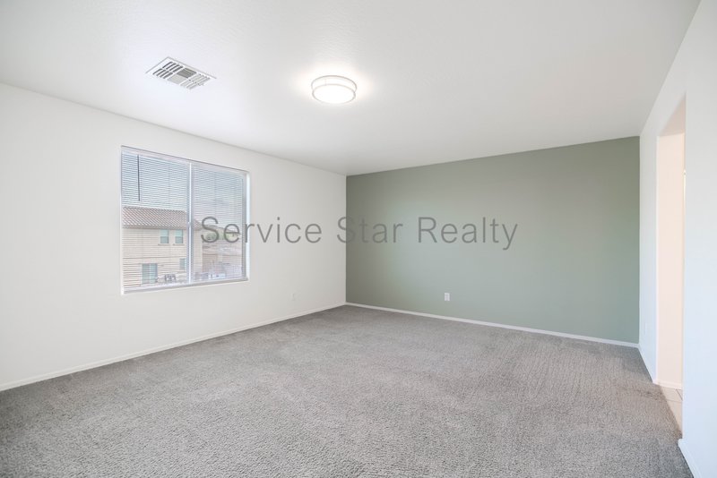 Spectacular 4 bed. 3 bath in Tolleson! property image