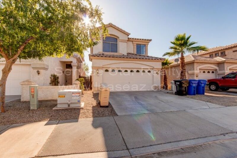 Beautiful 3BR 2.5BA Avondale Home in Gated Community property image
