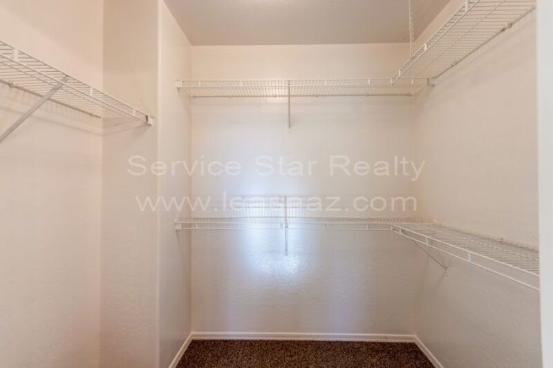 Beautiful 3BR 2.5BA Avondale Home in Gated Community property image