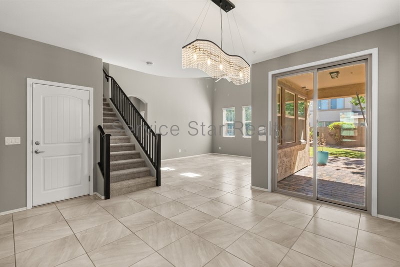 3455 E Indigo St property image