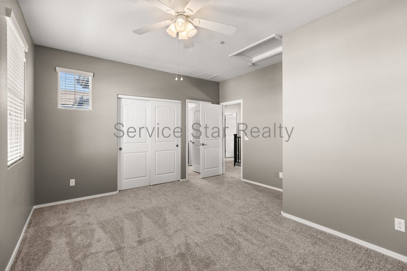 3455 E Indigo St property image
