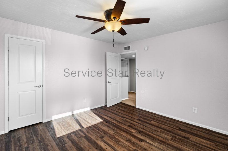 3 Bedroom, 2 Bath in Phoenix!! property image