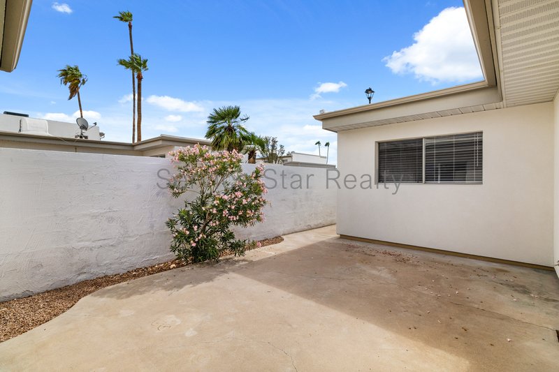 2 Bed + 2 Bath Townhome in Scottsdale! property image