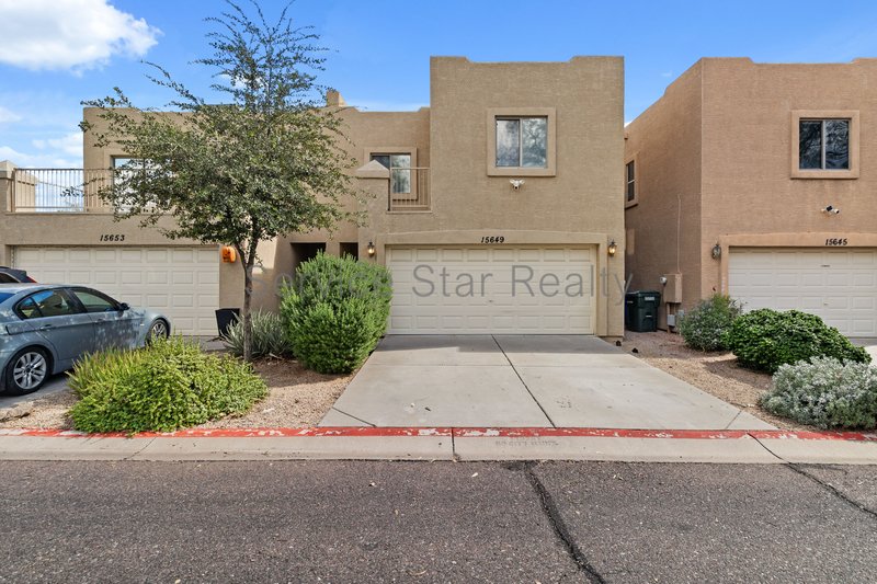 Gorgeous 3Bed/2.5Bath Home w/ Modern Touches & SOLAR in North Phoenix! property image