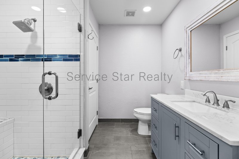 Gorgeous 3Bed/2.5Bath Home w/ Modern Touches & SOLAR in North Phoenix! property image