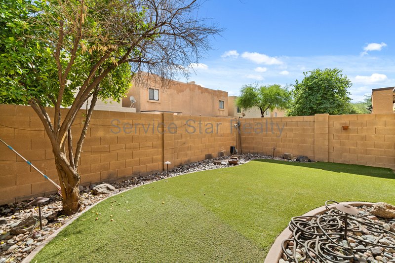 Gorgeous 3Bed/2.5Bath Home w/ Modern Touches & SOLAR in North Phoenix! property image