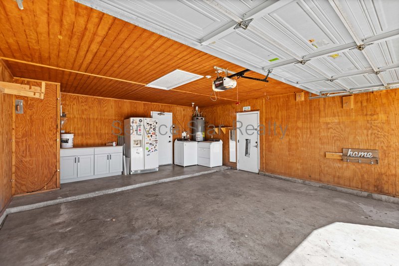 Beautiful 3+2 Remodel in North/Central Phoenix! property image