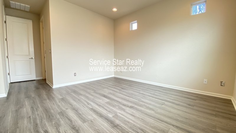 Central Phoenix Beauty on a Double Lot property image