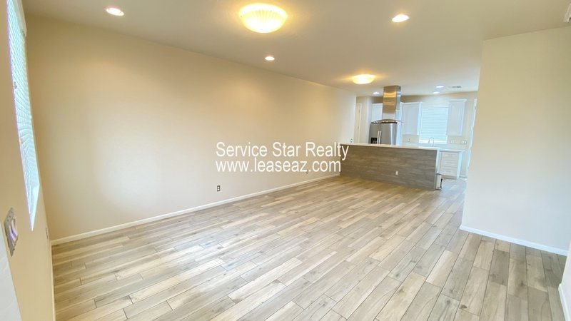 Central Phoenix Beauty on a Double Lot property image