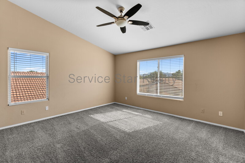 Beautiful 4 Bedroom Home in Goodyear! property image