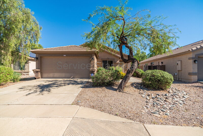 3 bedroom w/den, 2 bath in Litchfield Park property image