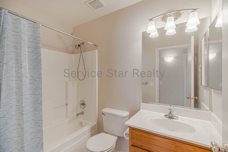 3 bedroom w/den, 2 bath in Litchfield Park property image