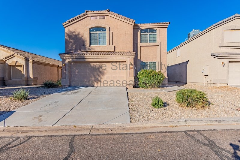 Large 5 Bedroom Home in Florence property image