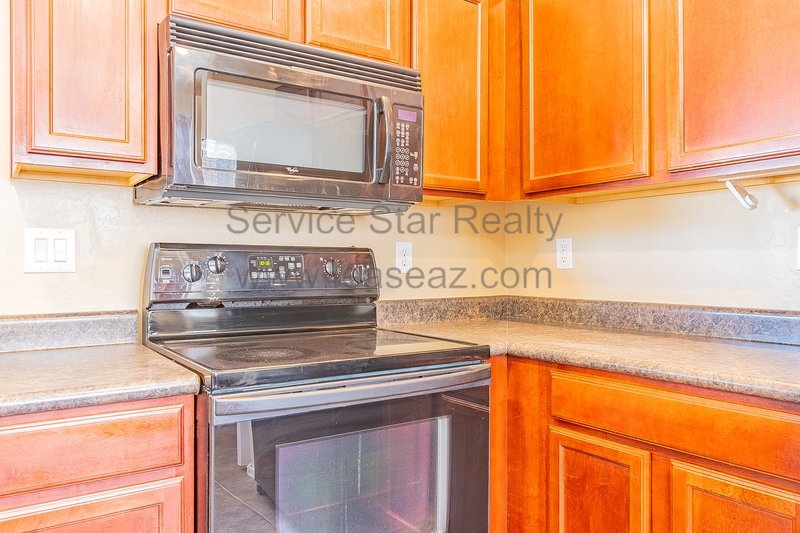 Large 5 Bedroom Home in Florence property image