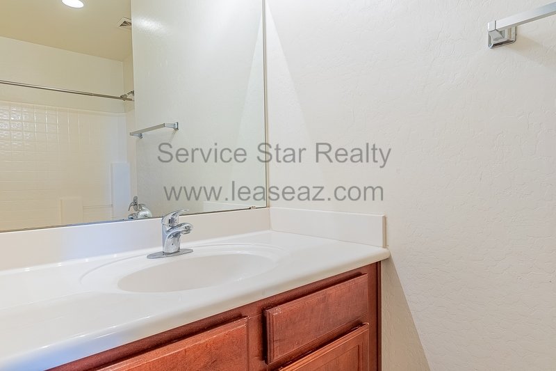 Large 5 Bedroom Home in Florence property image