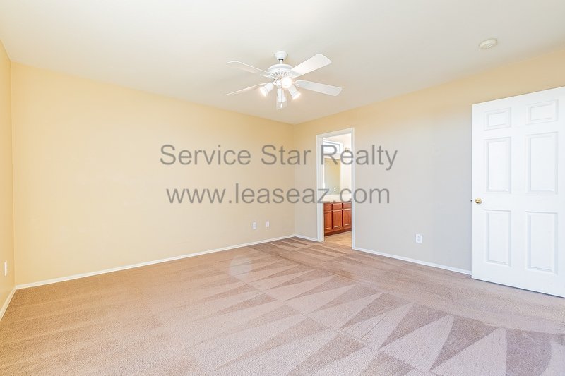 Large 5 Bedroom Home in Florence property image