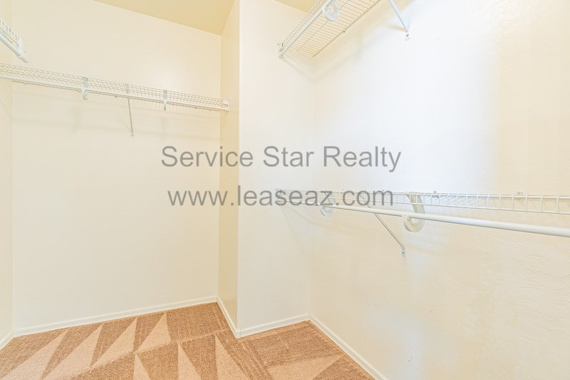 Large 5 Bedroom Home in Florence property image