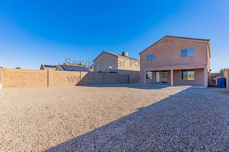 Large 5 Bedroom Home in Florence property image