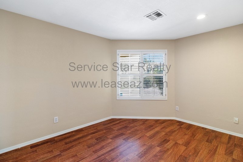 Fabulous 3BR/2BA in Avondale! property image