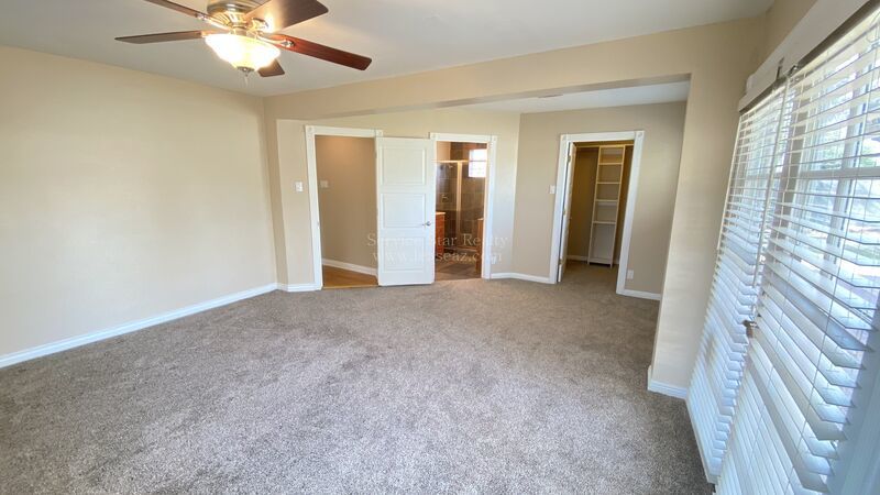 Charming 3bedroom 2 bath home property image