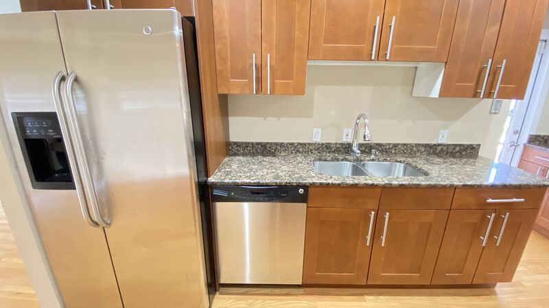 Charming 3bedroom 2 bath home property image