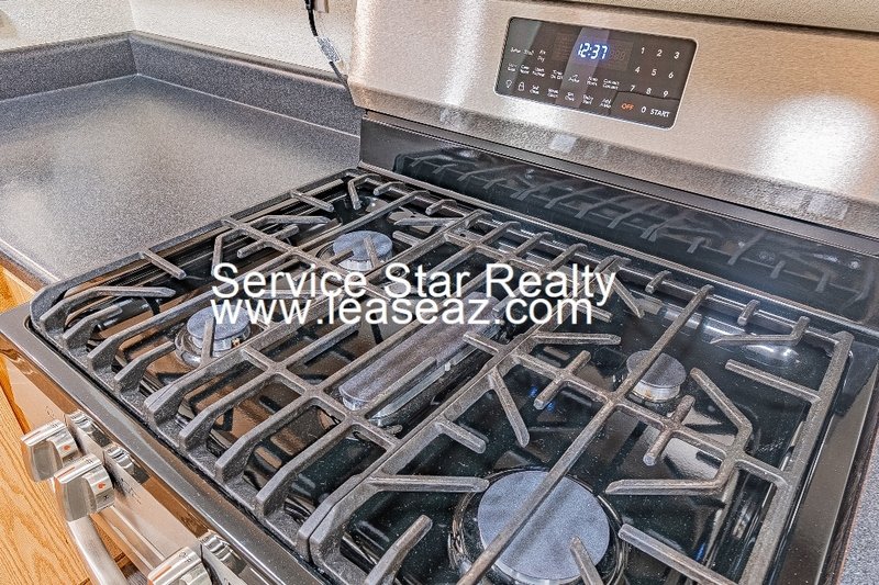 2 Bed/2 Bath Home in Surprise! property image