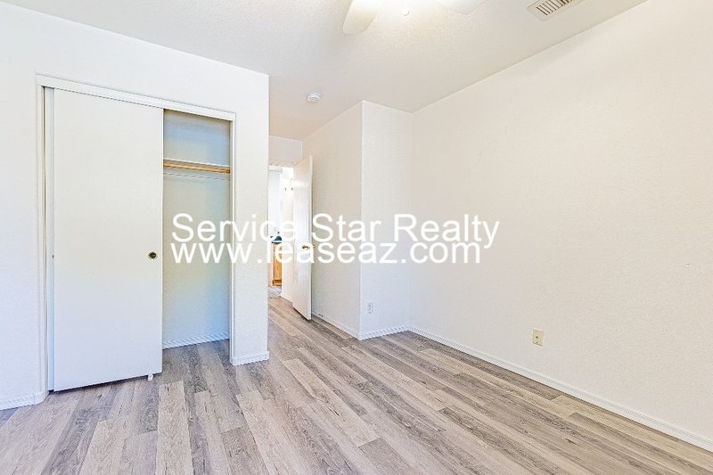 2 Bed/2 Bath Home in Surprise! property image