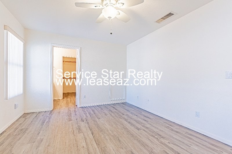 2 Bed/2 Bath Home in Surprise! property image