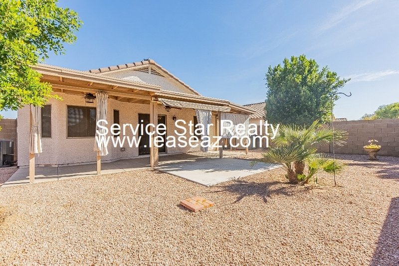2 Bed/2 Bath Home in Surprise! property image