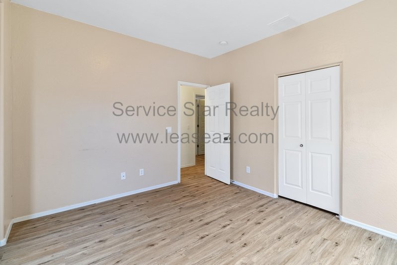 Fantastic 3BR/2.5BA in Surprise! property image