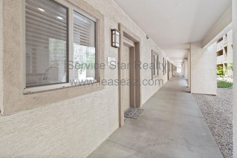 2BR/2BA in Phoenix! - Community POOL property image