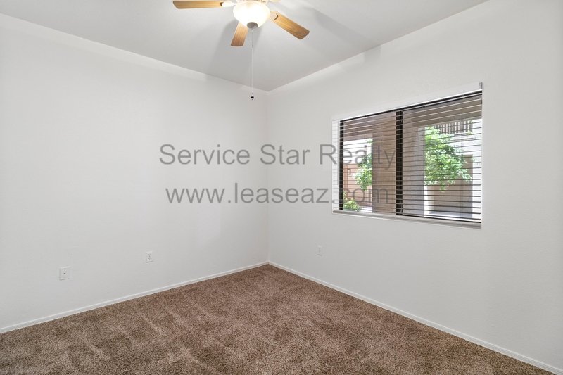 2BR/2BA in Phoenix! - Community POOL property image